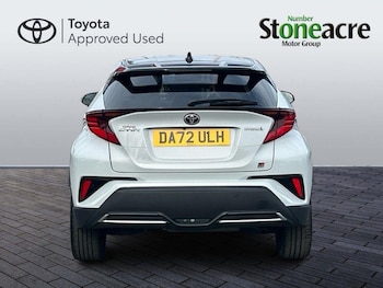 Used Toyota C-HR 2023 for sale - 77646851: Photo