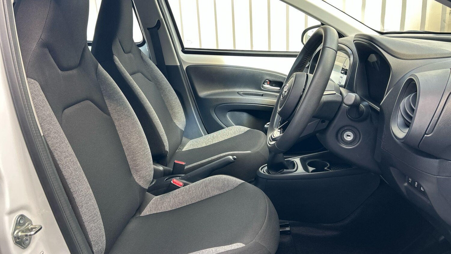 Used Toyota Aygo X 2024 for sale - 78019364: Photo 15