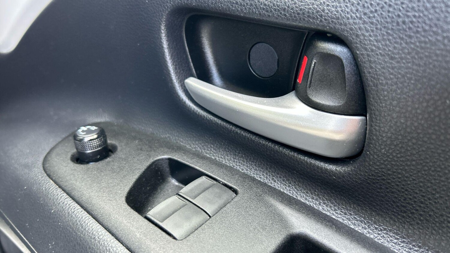 Used Toyota Aygo X 2024 for sale - 78019364: Photo 33