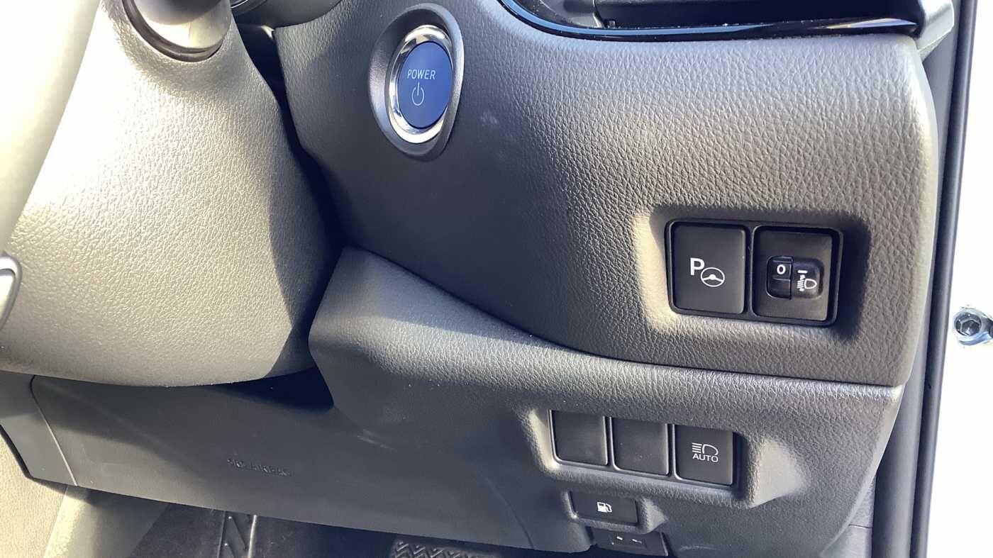Used Toyota C-HR 2021 for sale - 76284063: Photo 32