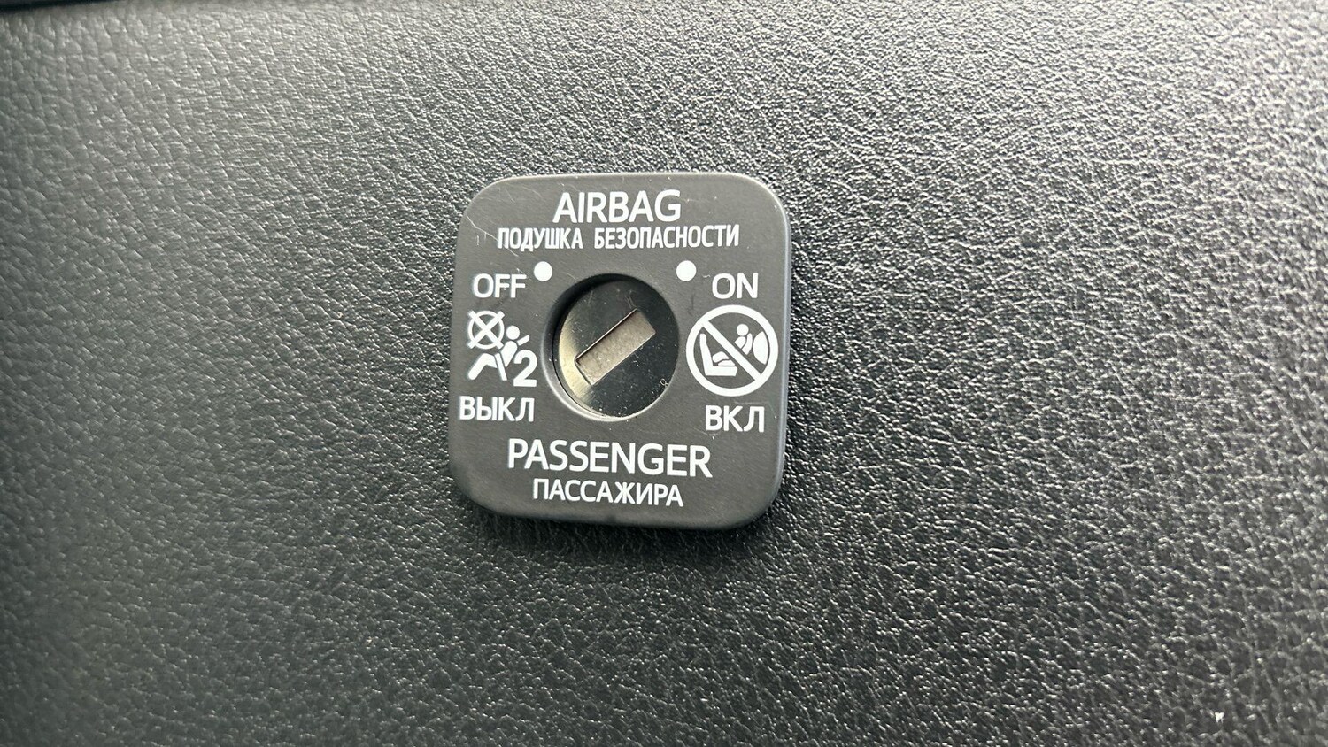 Used Toyota C-HR 2021 for sale - 76284063: Photo 44