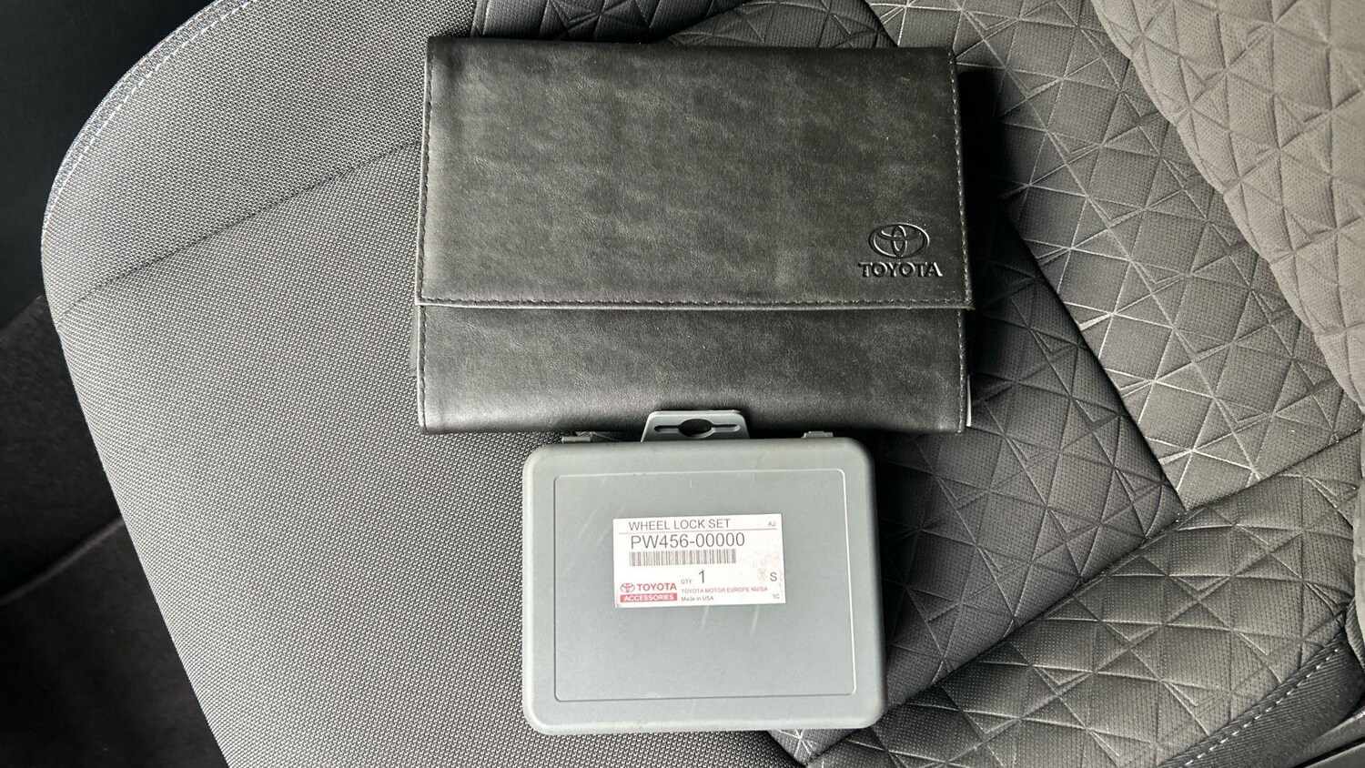 Used Toyota C-HR 2021 for sale - 76284063: Photo 45