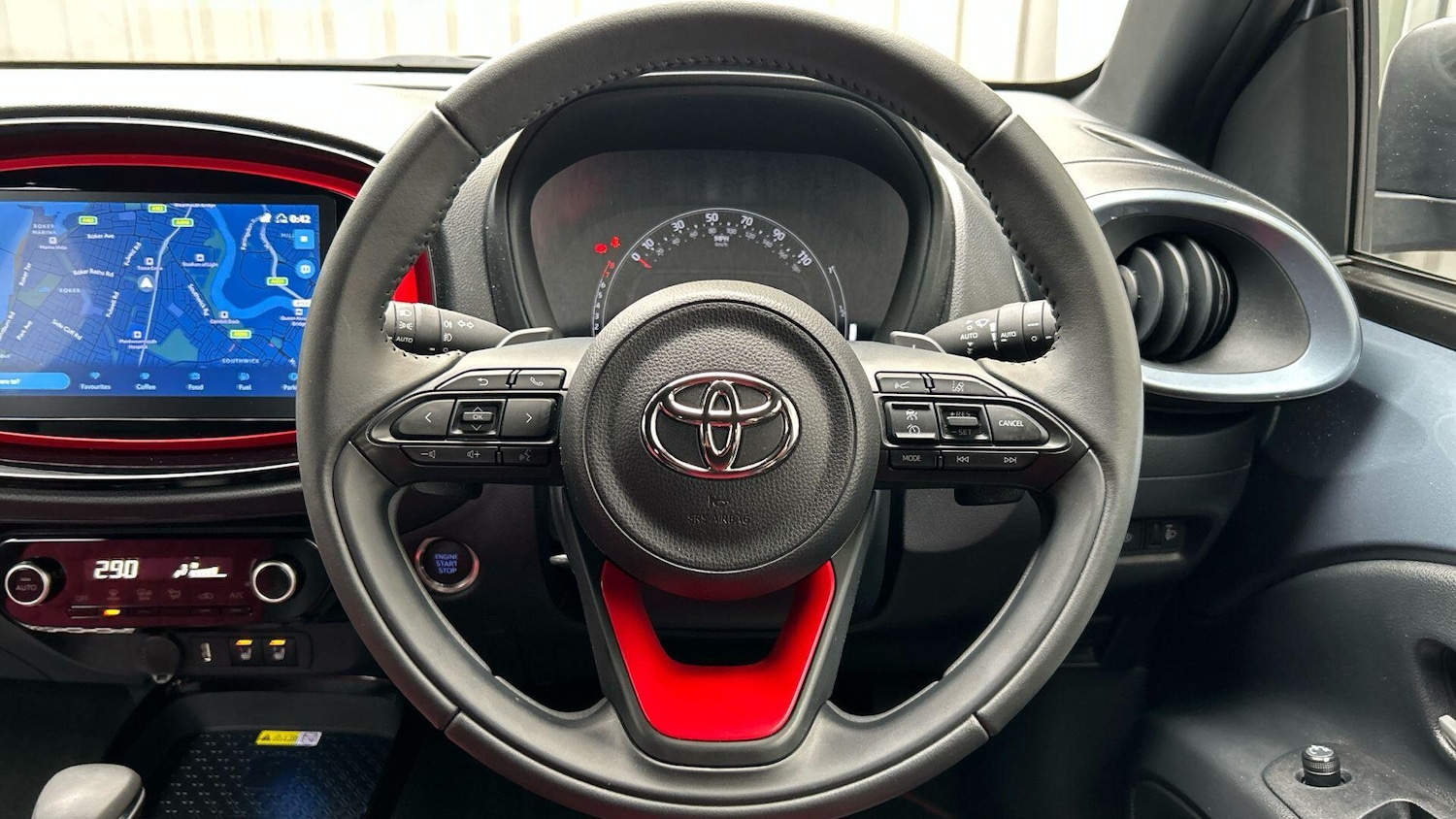 Used Toyota Aygo X 2023 for sale - 76865164: Photo 12