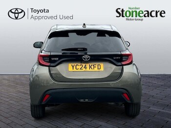 Used Toyota Yaris 2024 for sale - 77646611: Photo