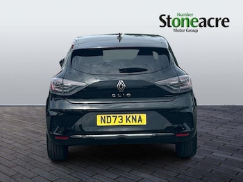 Used Renault Clio 2023 for sale - 79292357: Photo