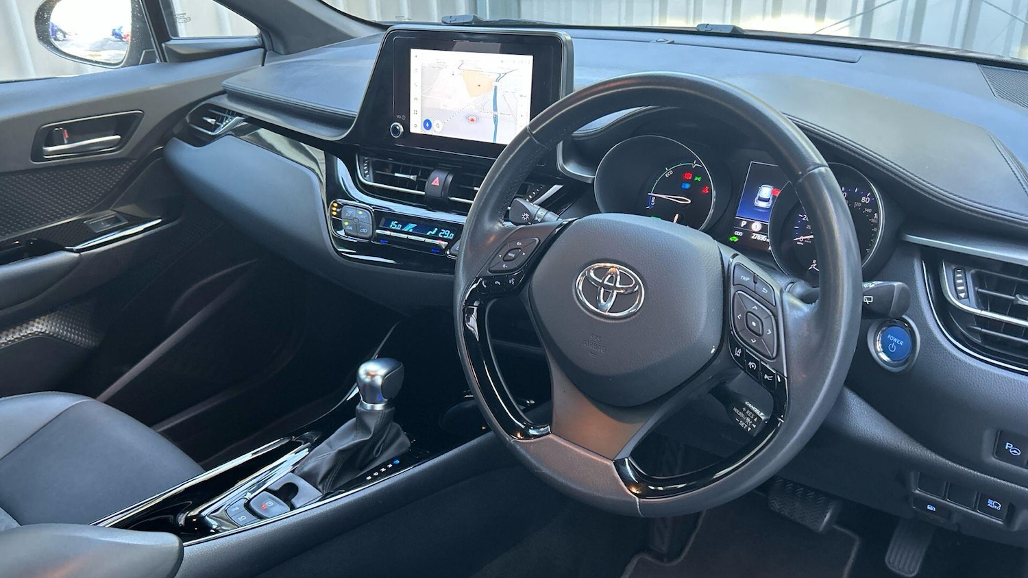 Used Toyota C-HR 2023 for sale - 76094978: Photo 12