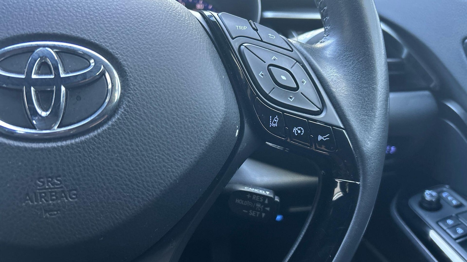 Used Toyota C-HR 2023 for sale - 76094978: Photo 39