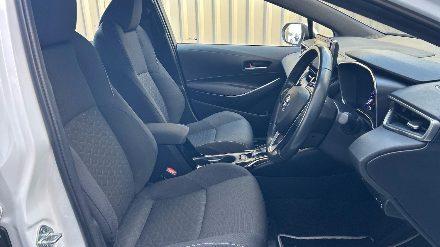 Used Toyota Corolla 2023 for sale - 76397903: Photo 17