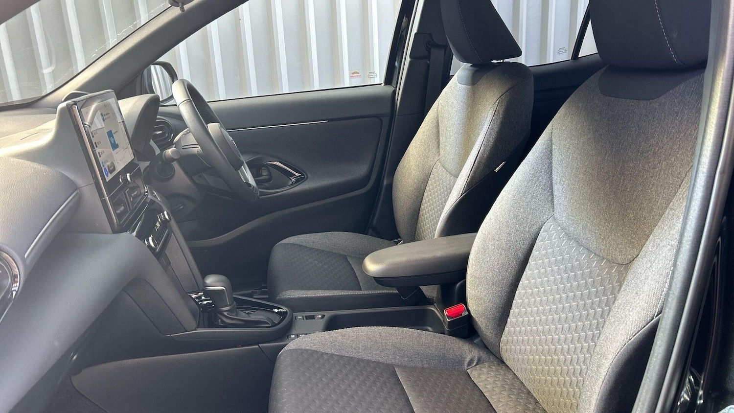 Used Toyota Yaris Cross 2025 for sale - 77738244: Photo 14