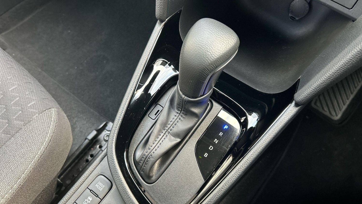 Used Toyota Yaris Cross 2025 for sale - 77738244: Photo 31