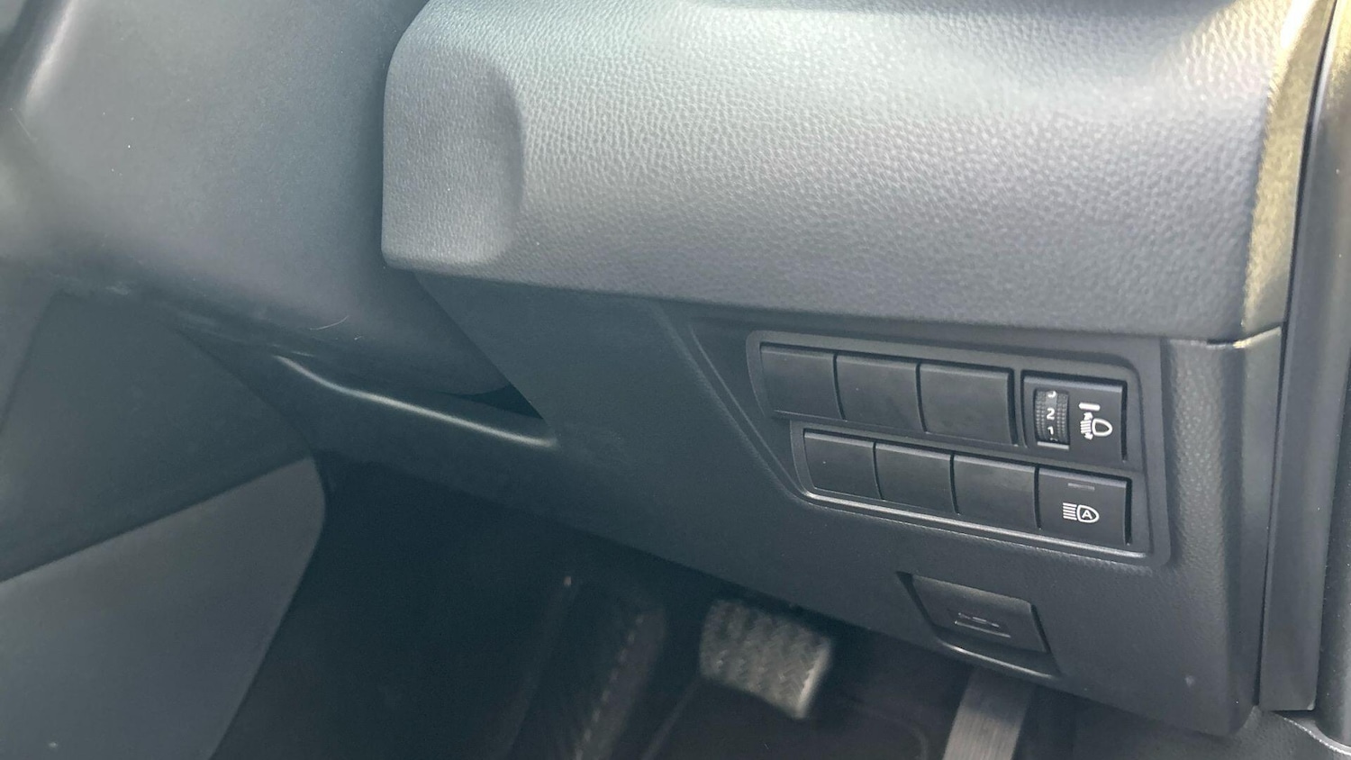 Used Toyota Yaris Cross 2025 for sale - 77738244: Photo 38