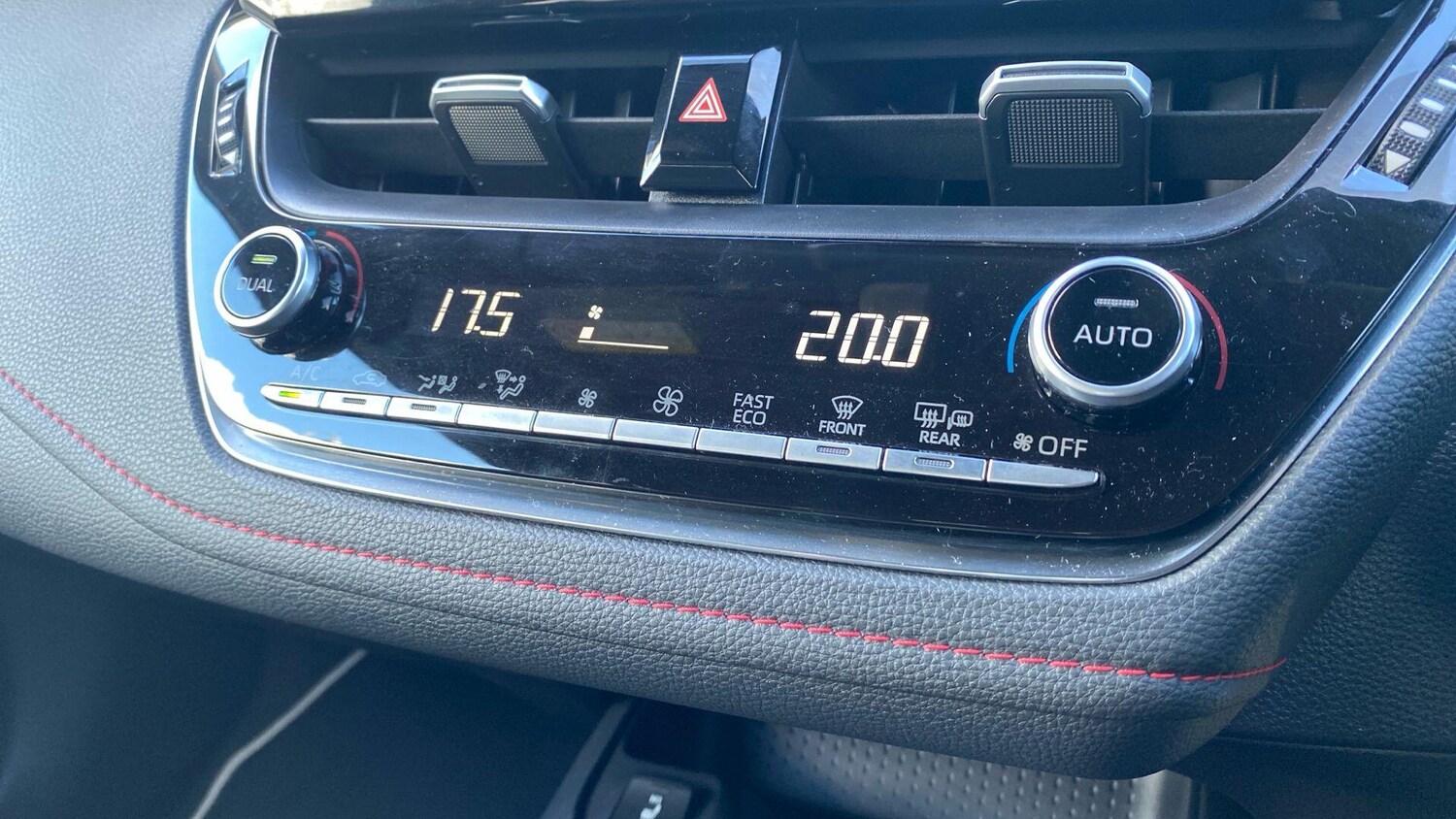 Used Toyota Corolla 2020 for sale - 78170087: Photo 29