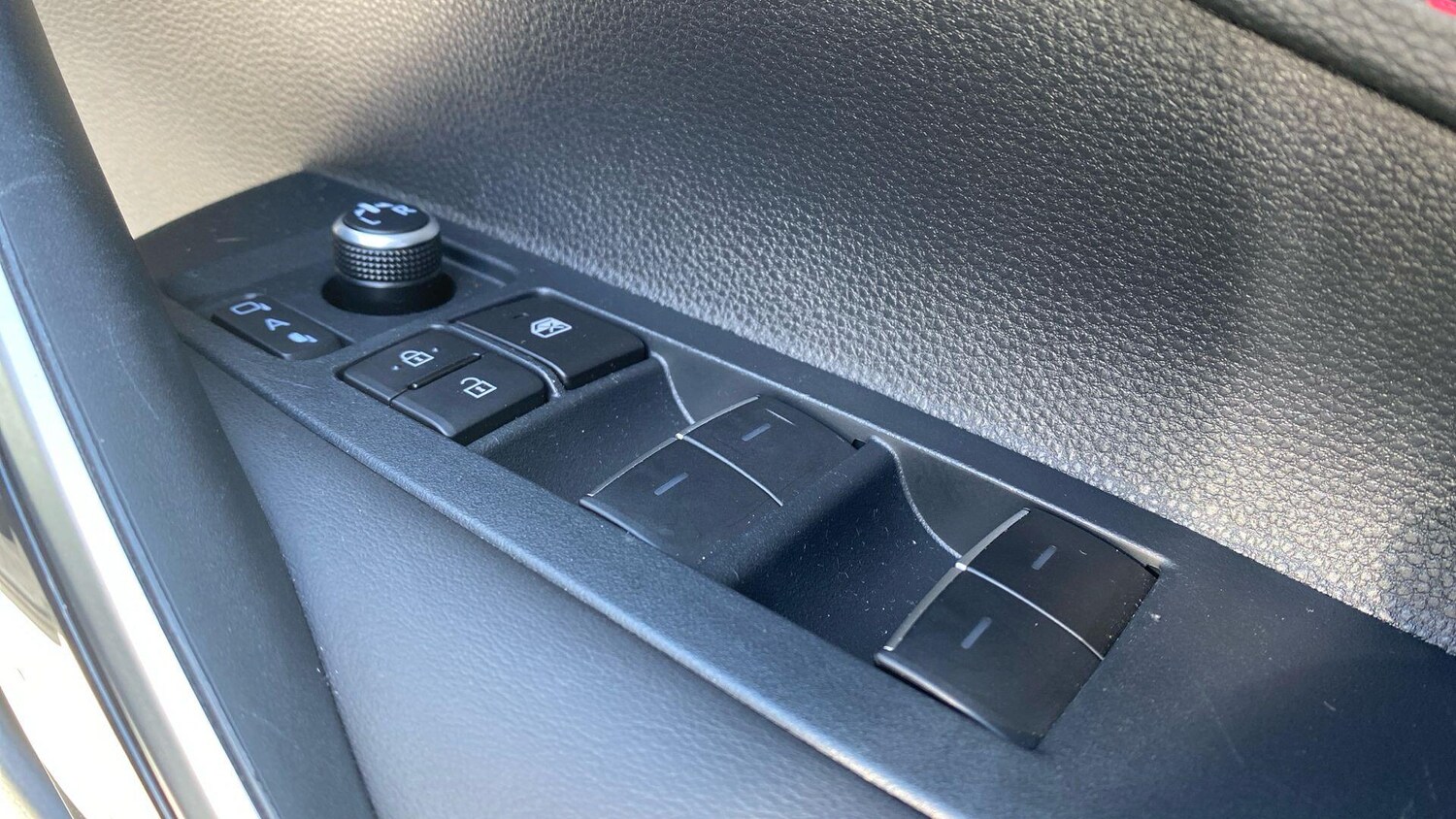 Used Toyota Corolla 2020 for sale - 78170087: Photo 40