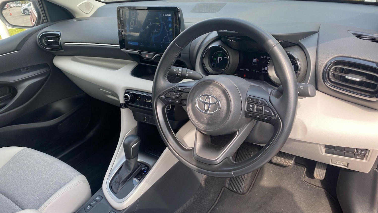 Used Toyota Yaris for sale - 76473322: Photo 12