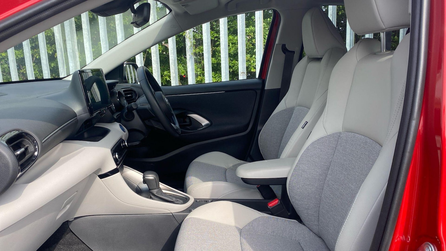 Used Toyota Yaris for sale - 76473322: Photo 16