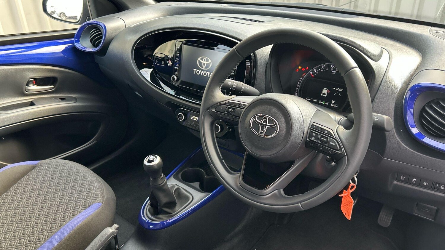 Used Toyota Aygo X 2023 for sale - 77939512: Photo 10