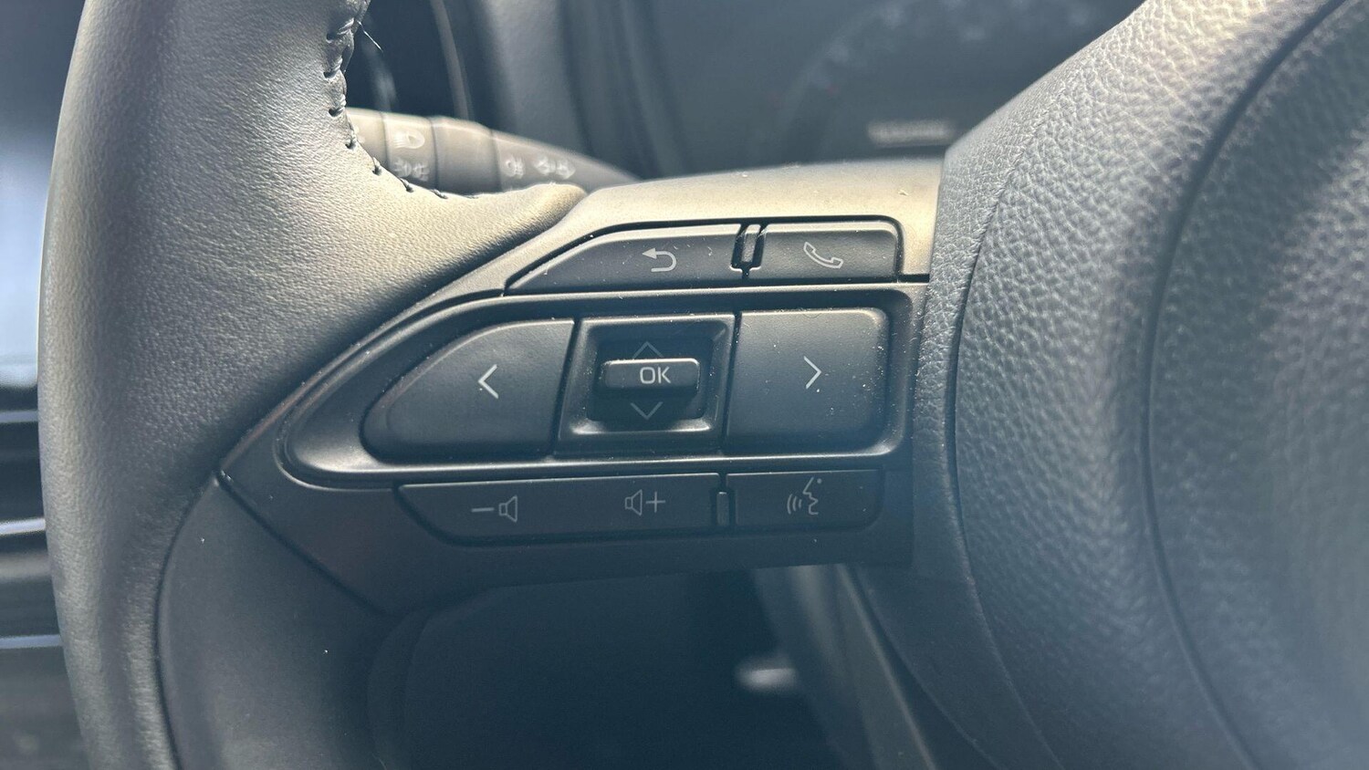 Used Toyota Aygo X 2023 for sale - 77939512: Photo 30