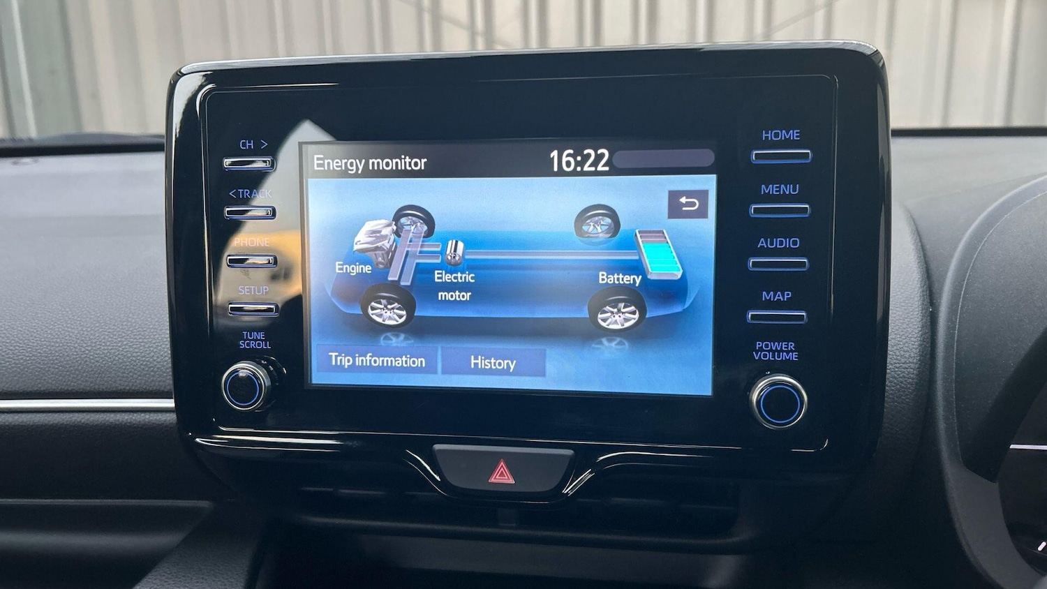 Used Toyota Yaris 2023 for sale - 76802366: Photo 20