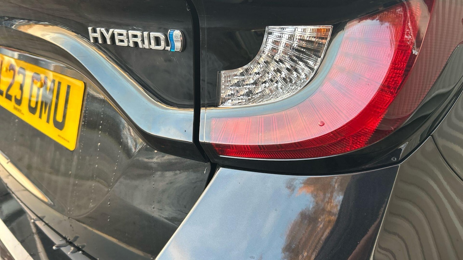 Used Toyota Yaris 2023 for sale - 76802366: Photo 43