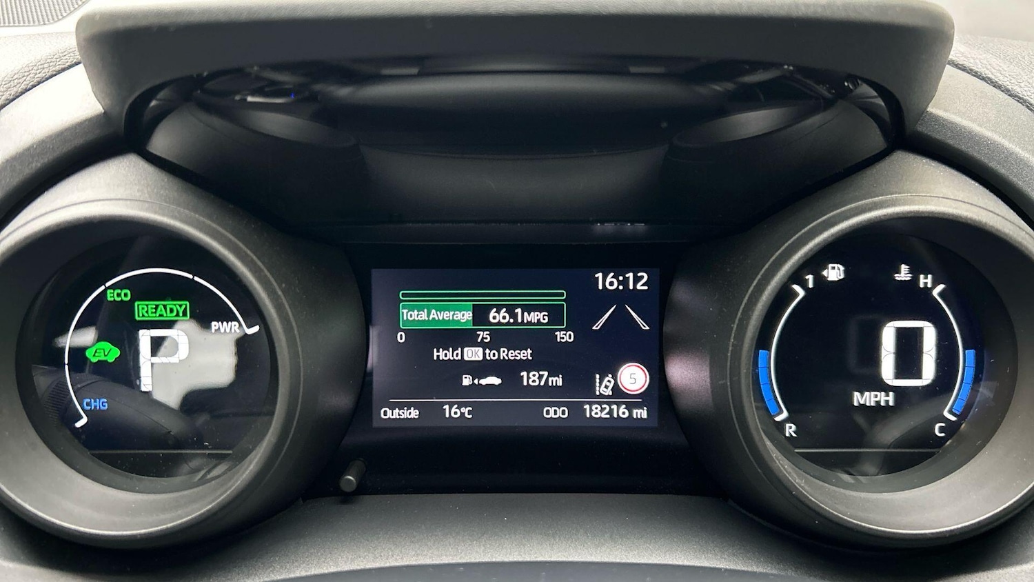 Used Toyota Yaris 2022 for sale - 76138205: Photo 15
