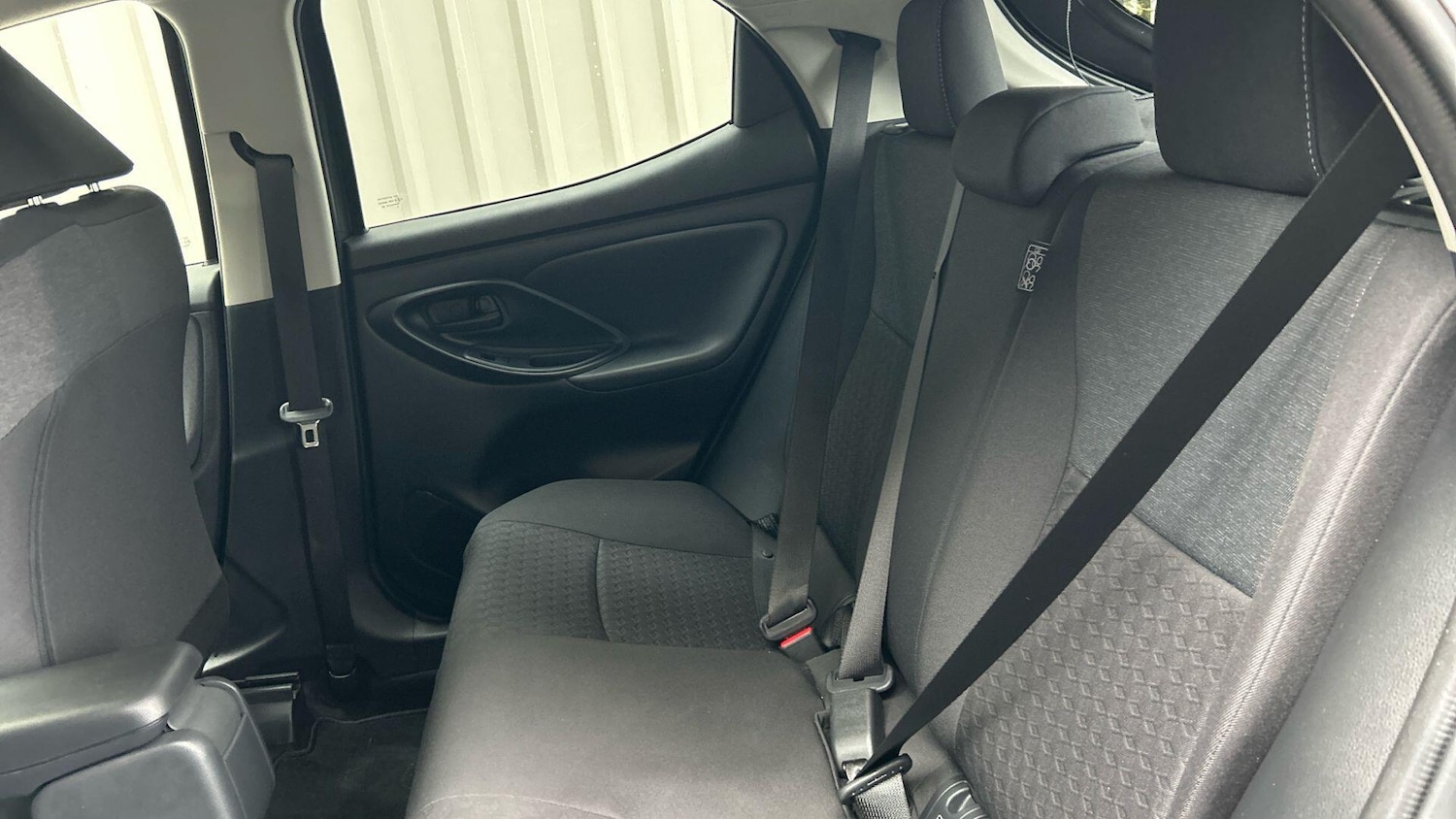 Used Toyota Yaris 2022 for sale - 76138205: Photo 19