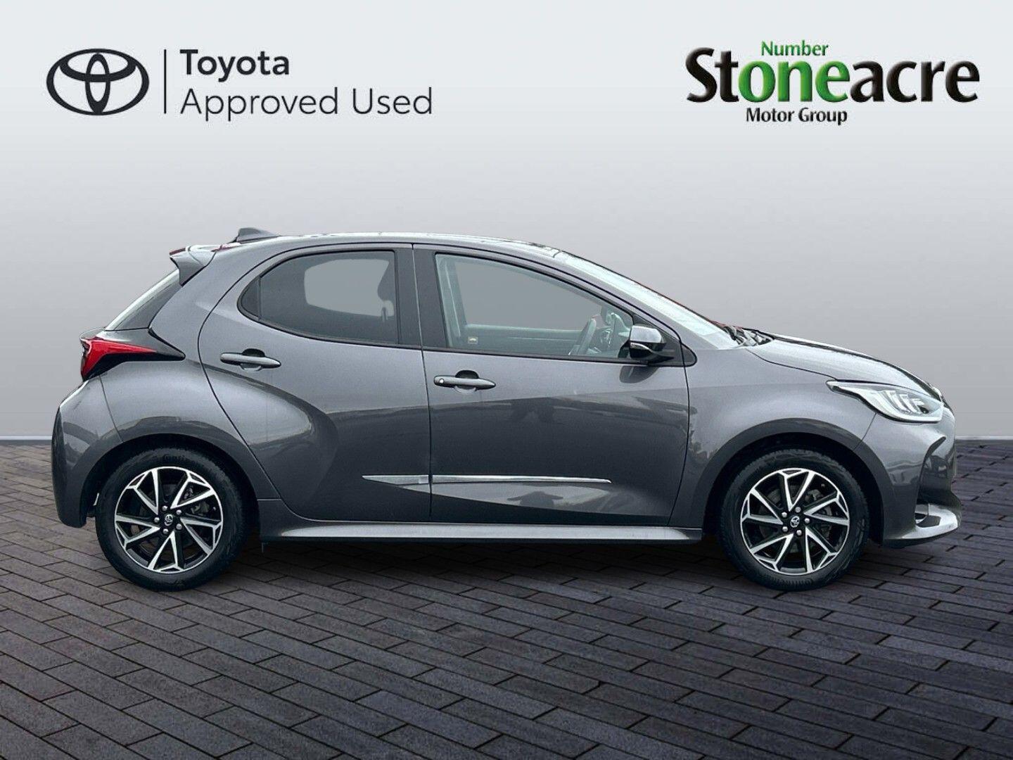 Used Toyota Yaris 2022 for sale - 76138205: Photo 4