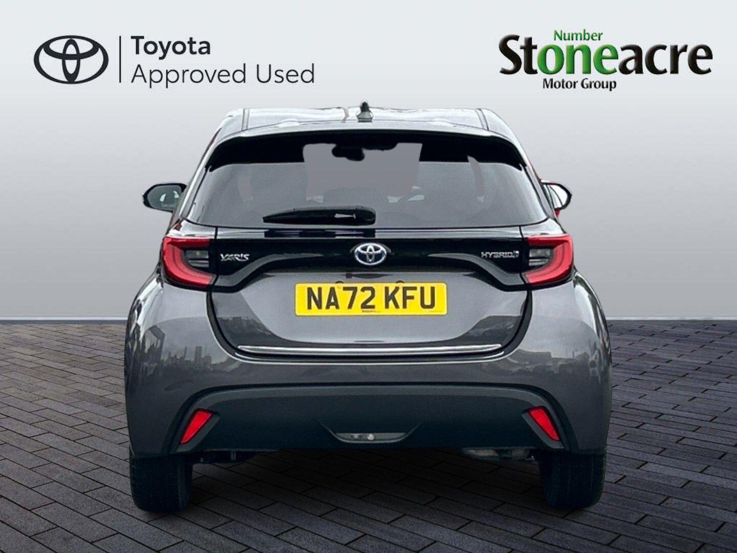 Used Toyota Yaris 2022 for sale - 76138205: Photo 6