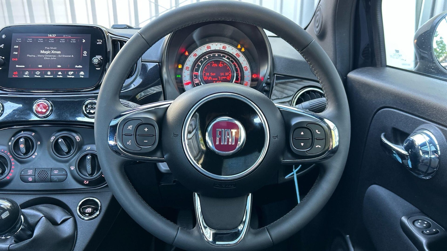 Used Fiat 500 2024 for sale - 76060311: Photo 12