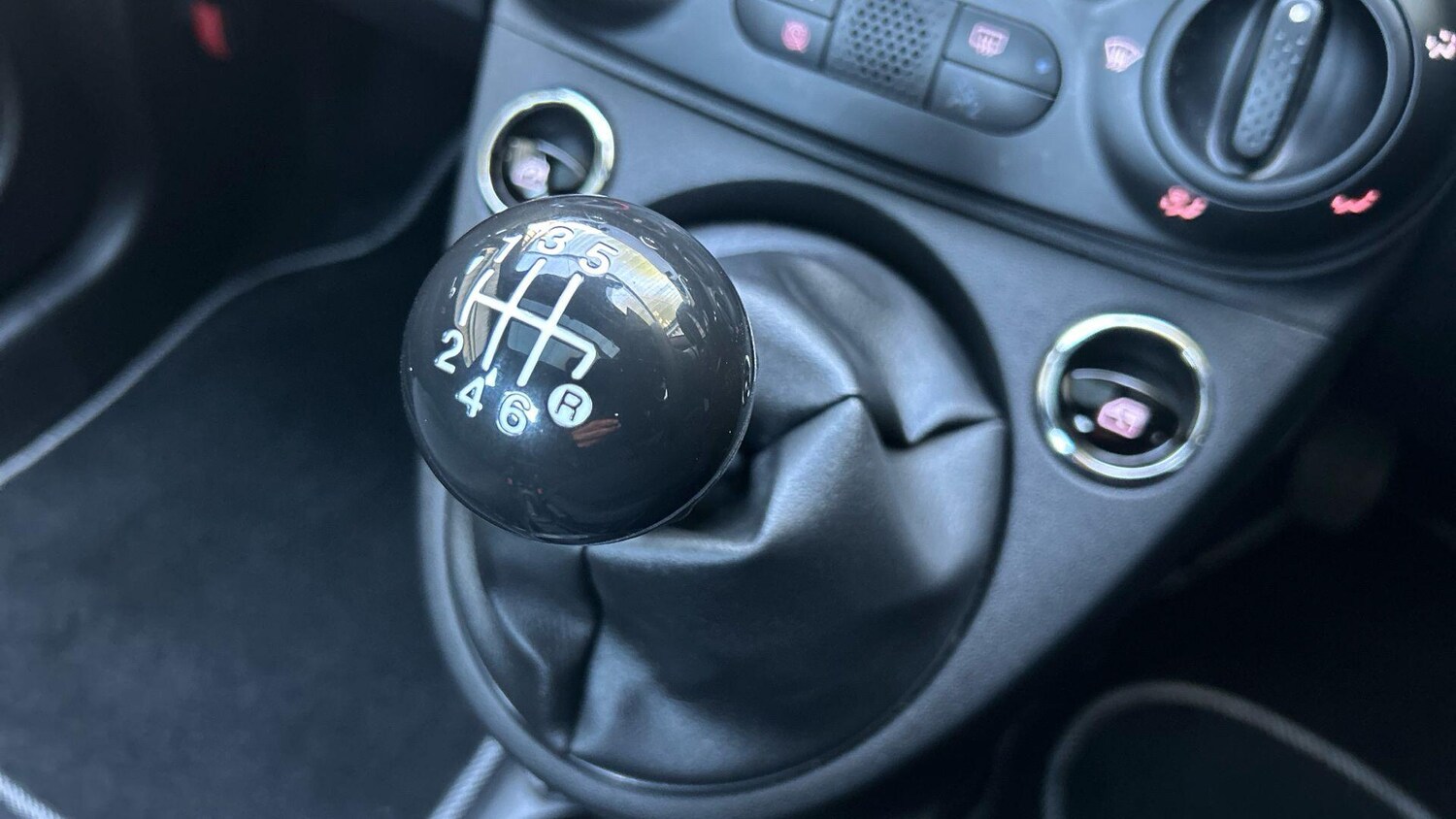 Used Fiat 500 2024 for sale - 76060311: Photo 30