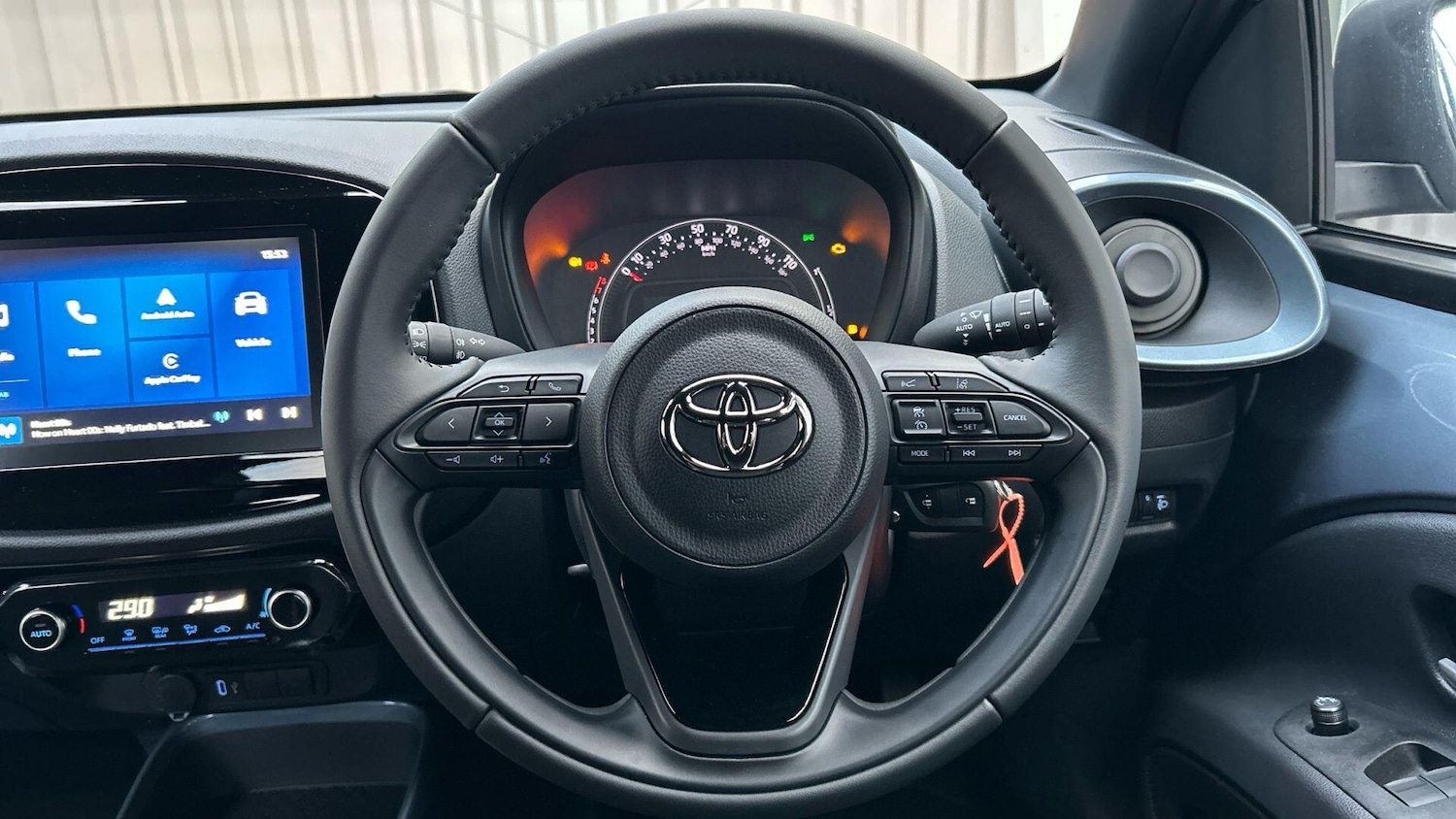 Used Toyota Aygo X 2025 for sale - 77203523: Photo 12