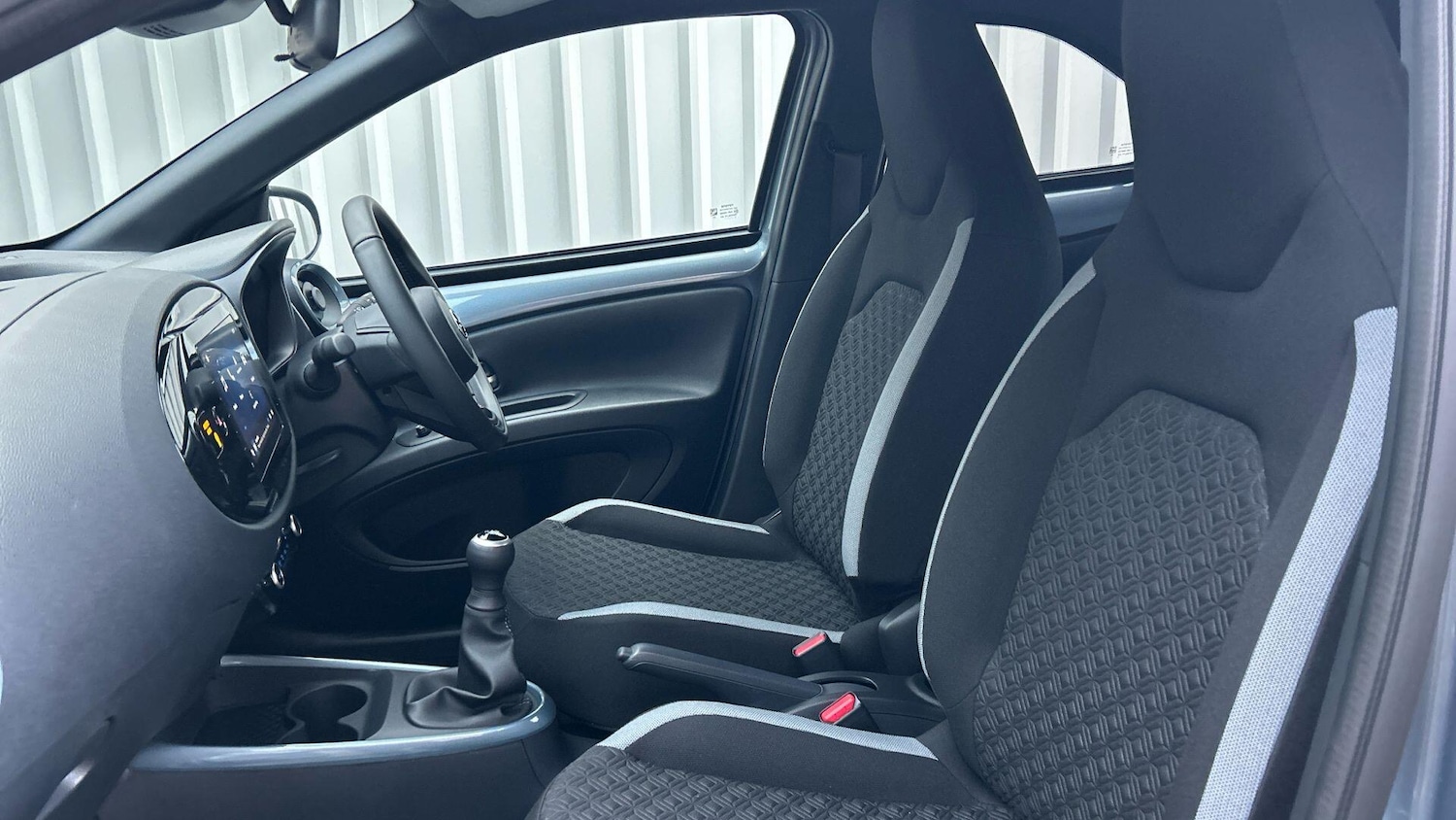 Used Toyota Aygo X 2025 for sale - 77203523: Photo 14