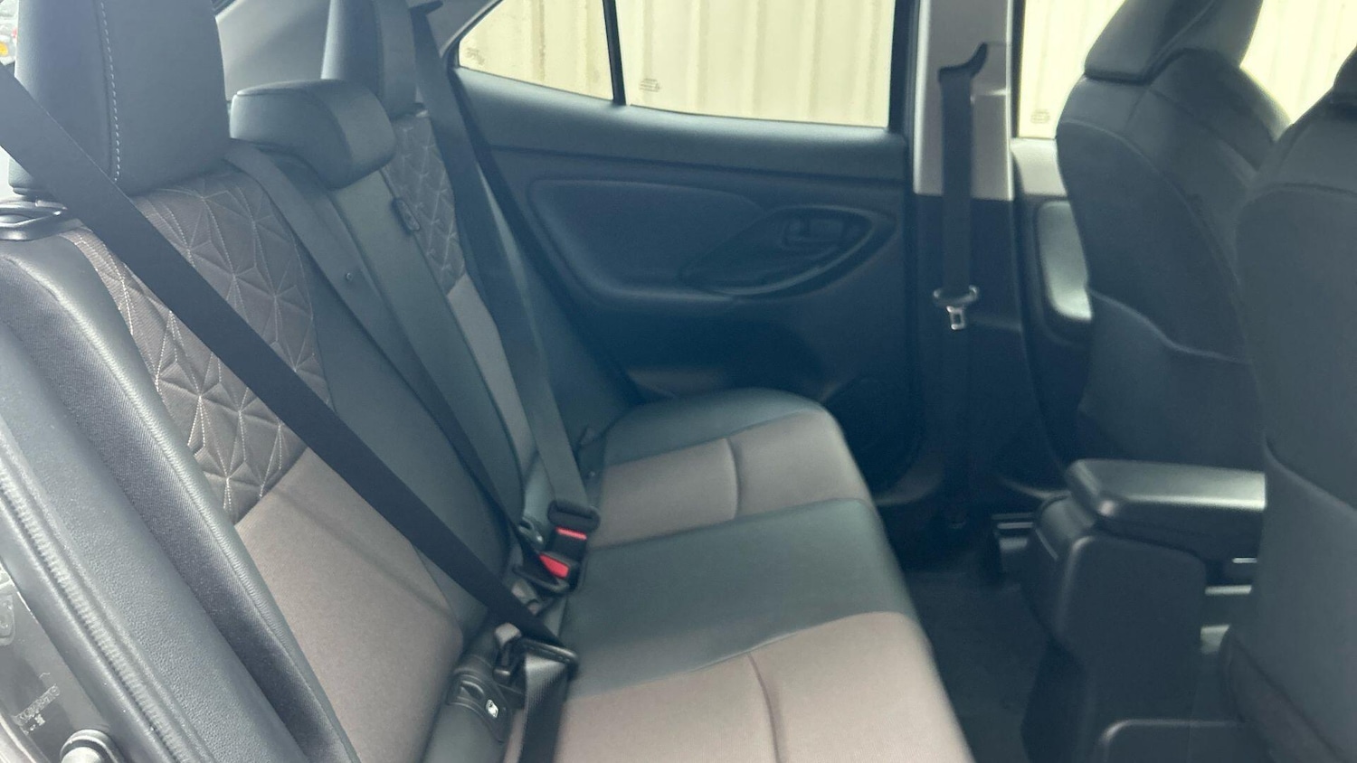 Used Toyota Yaris Cross 2022 for sale - 77439689: Photo 16