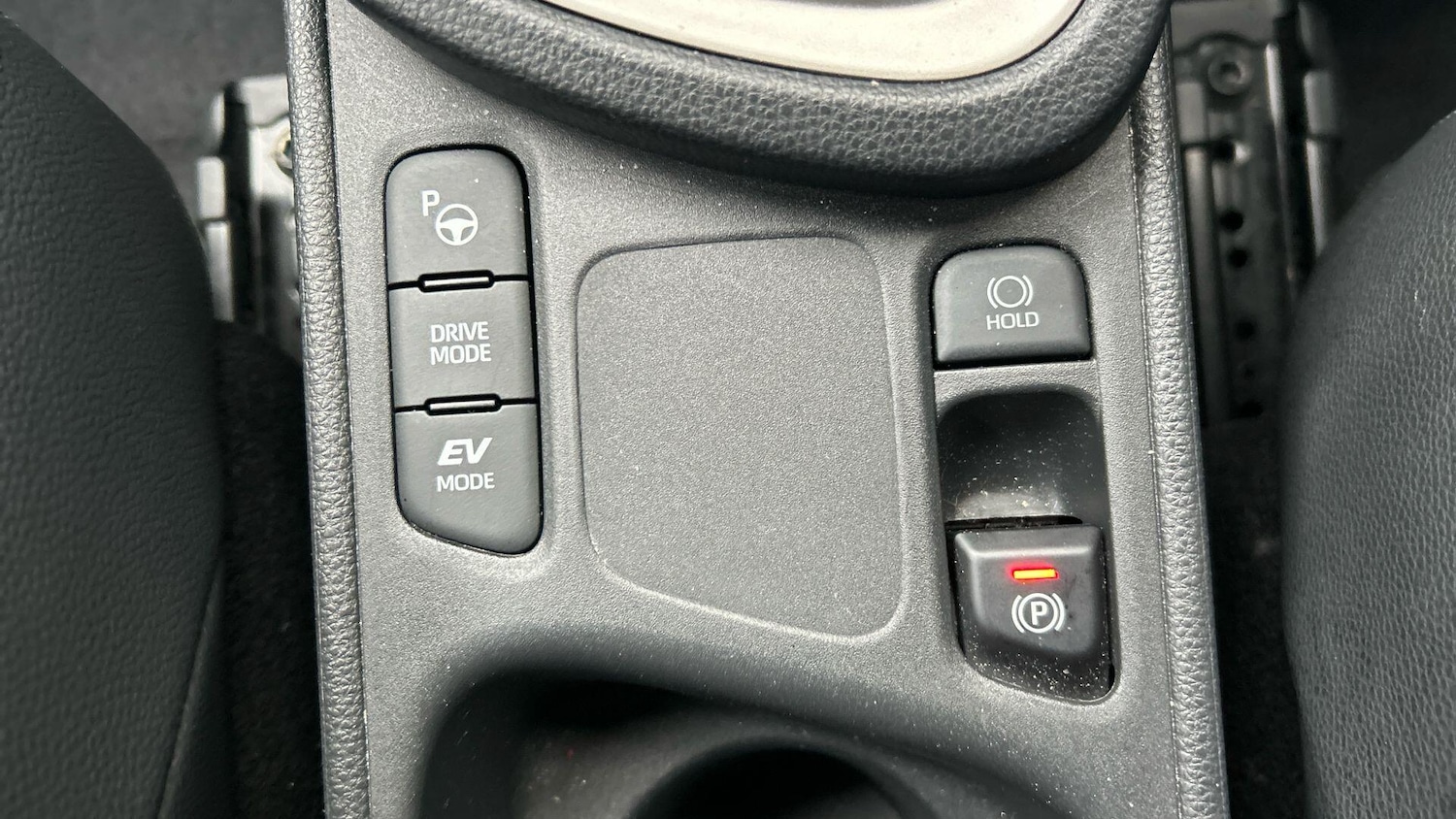 Used Toyota Yaris Cross 2022 for sale - 77439689: Photo 34