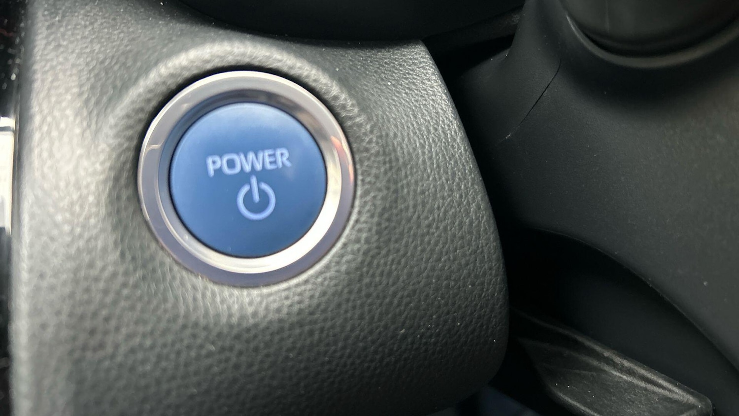 Used Toyota Yaris Cross 2022 for sale - 77439689: Photo 35