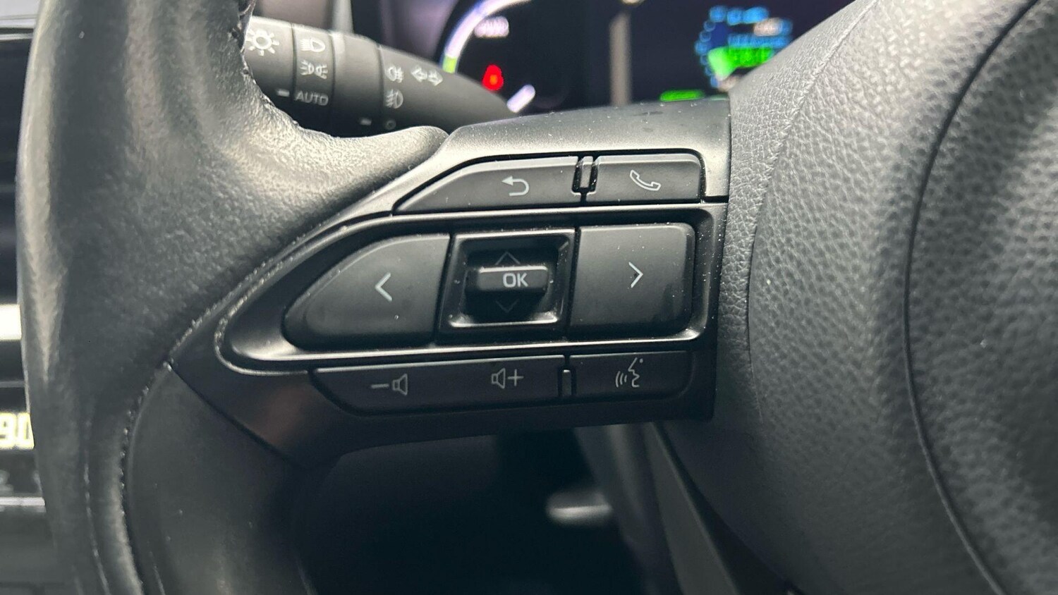 Used Toyota Yaris Cross 2022 for sale - 77439689: Photo 36