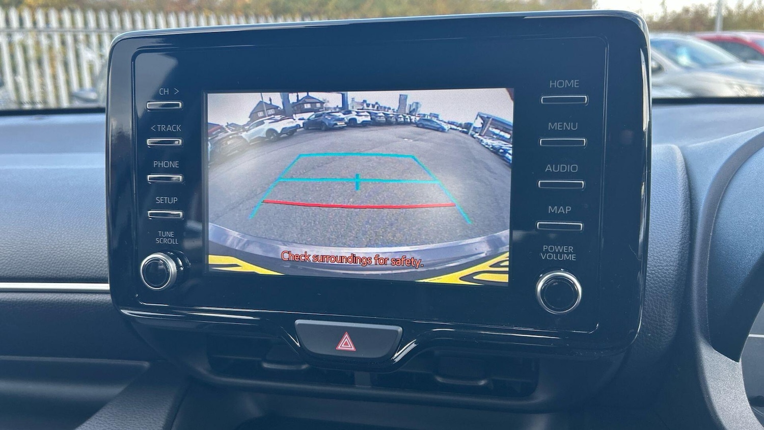 Used Toyota Yaris 2022 for sale - 76457936: Photo 13