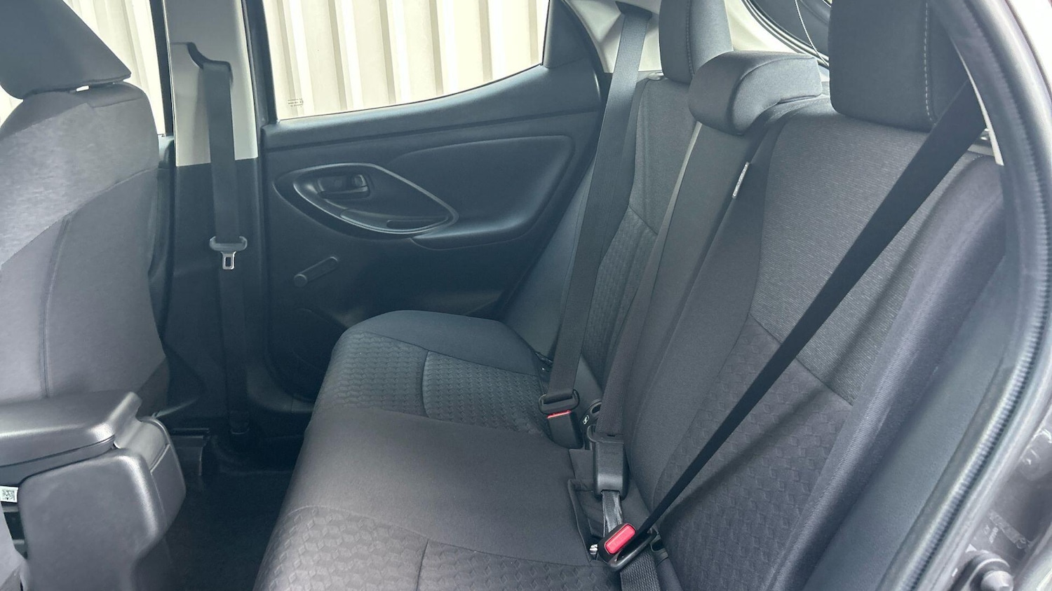 Used Toyota Yaris 2022 for sale - 76457936: Photo 19