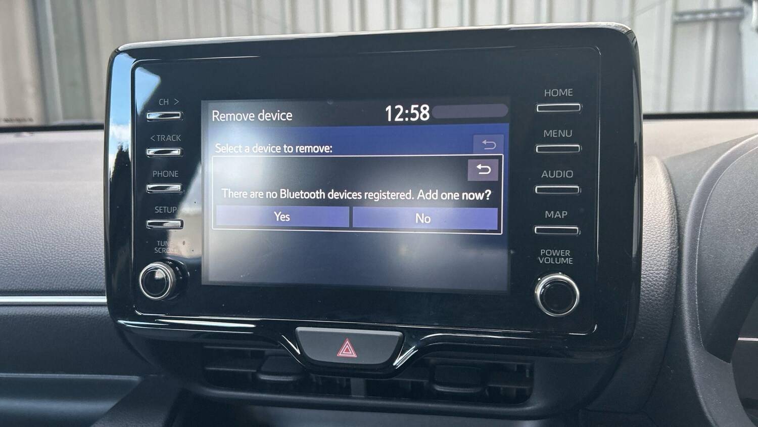 Used Toyota Yaris 2022 for sale - 76457936: Photo 24