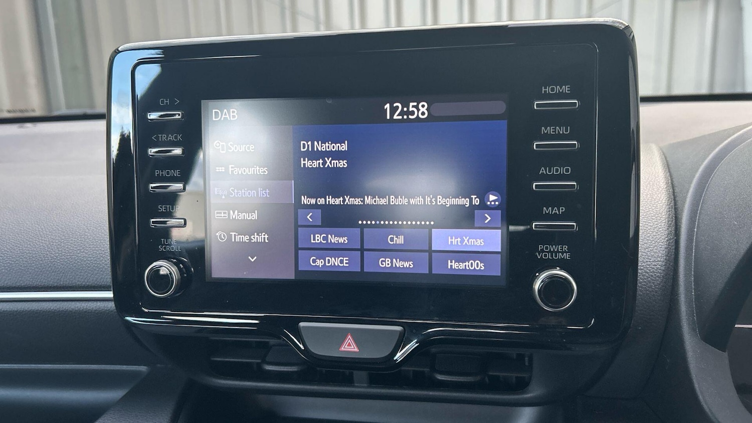 Used Toyota Yaris 2022 for sale - 76457936: Photo 25