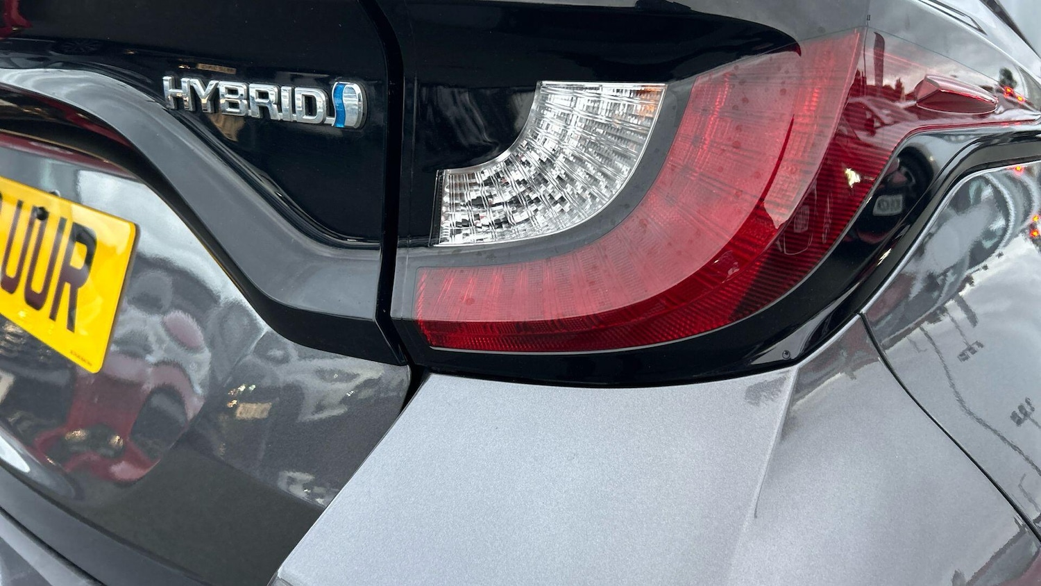 Used Toyota Yaris 2022 for sale - 76457936: Photo 45