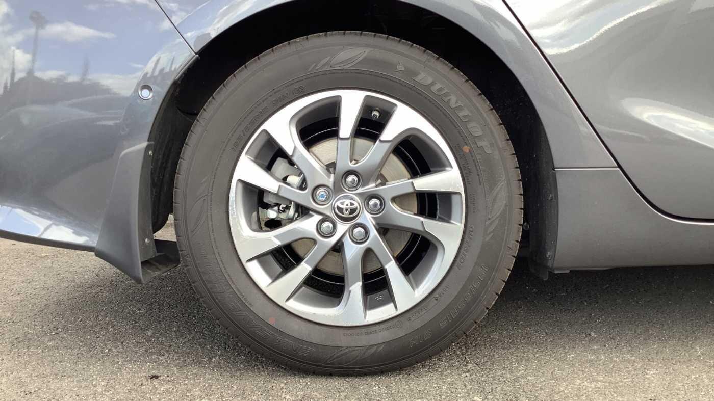 Used Toyota Prius 2021 for sale - 76550666: Photo 18