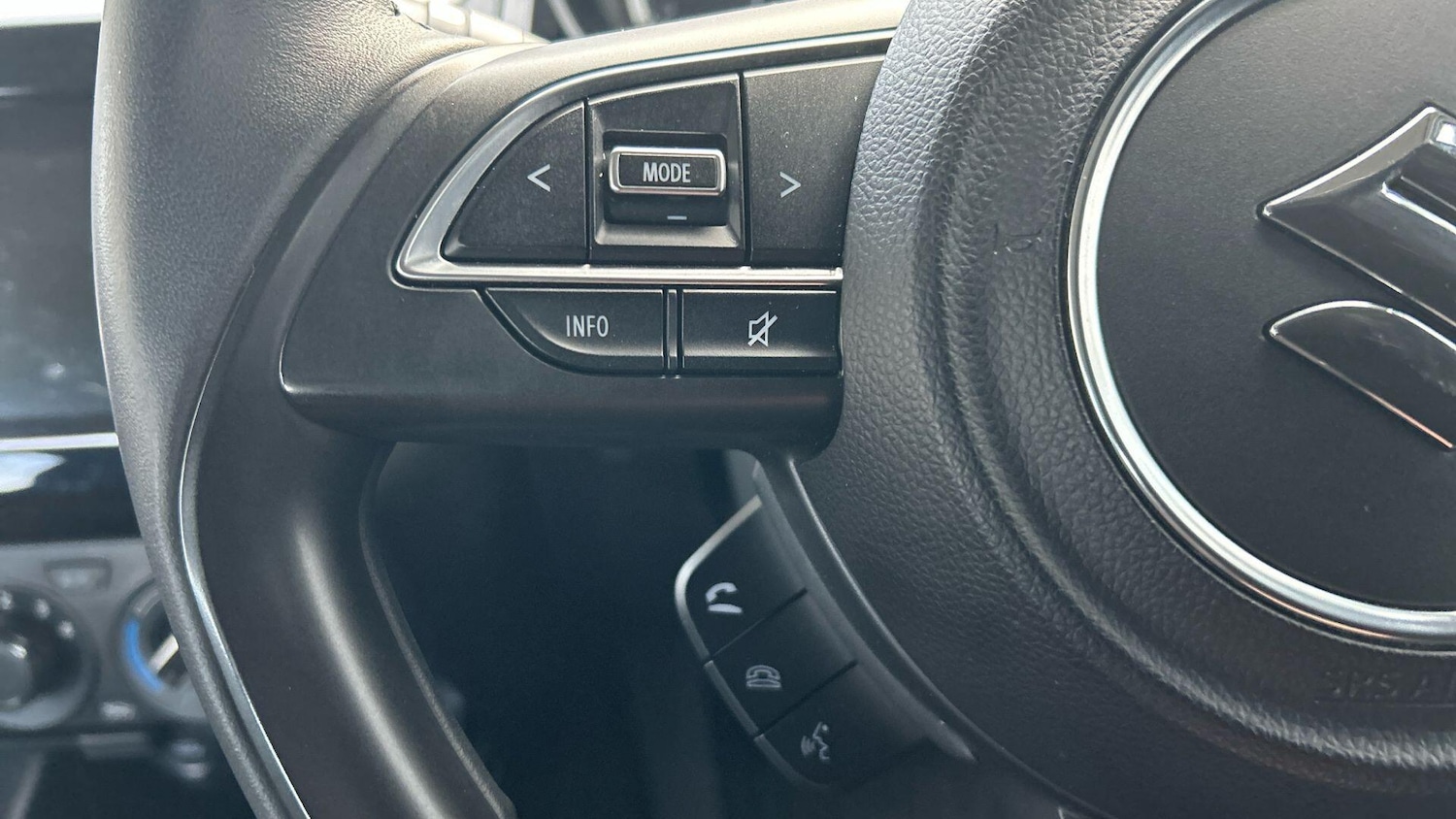 Used Suzuki Swift for sale - 77784753: Photo 31