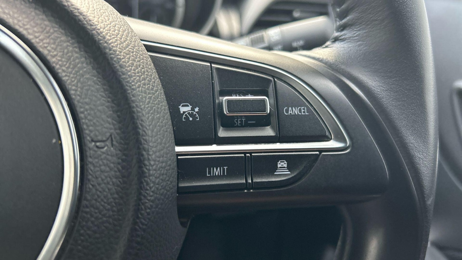 Used Suzuki Swift for sale - 77784753: Photo 32