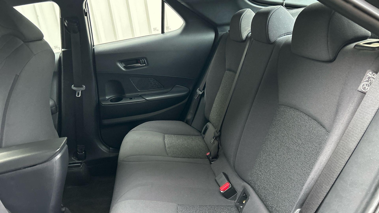 Used Toyota C-HR 2024 for sale - 76456831: Photo 19