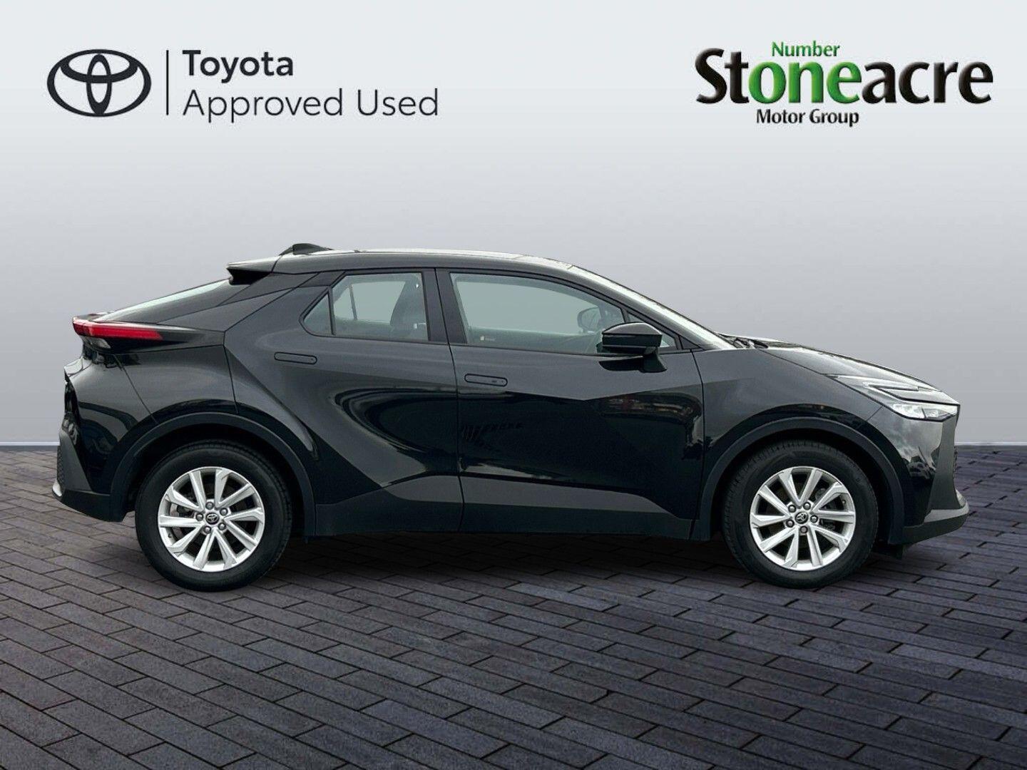 Used Toyota C-HR 2024 for sale - 76456831: Photo 5