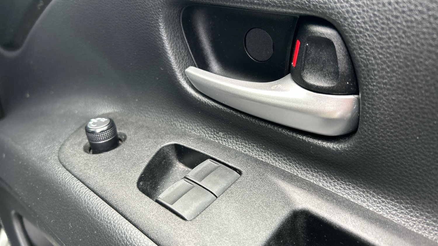 Used Toyota Aygo X 2023 for sale - 77646504: Photo 34