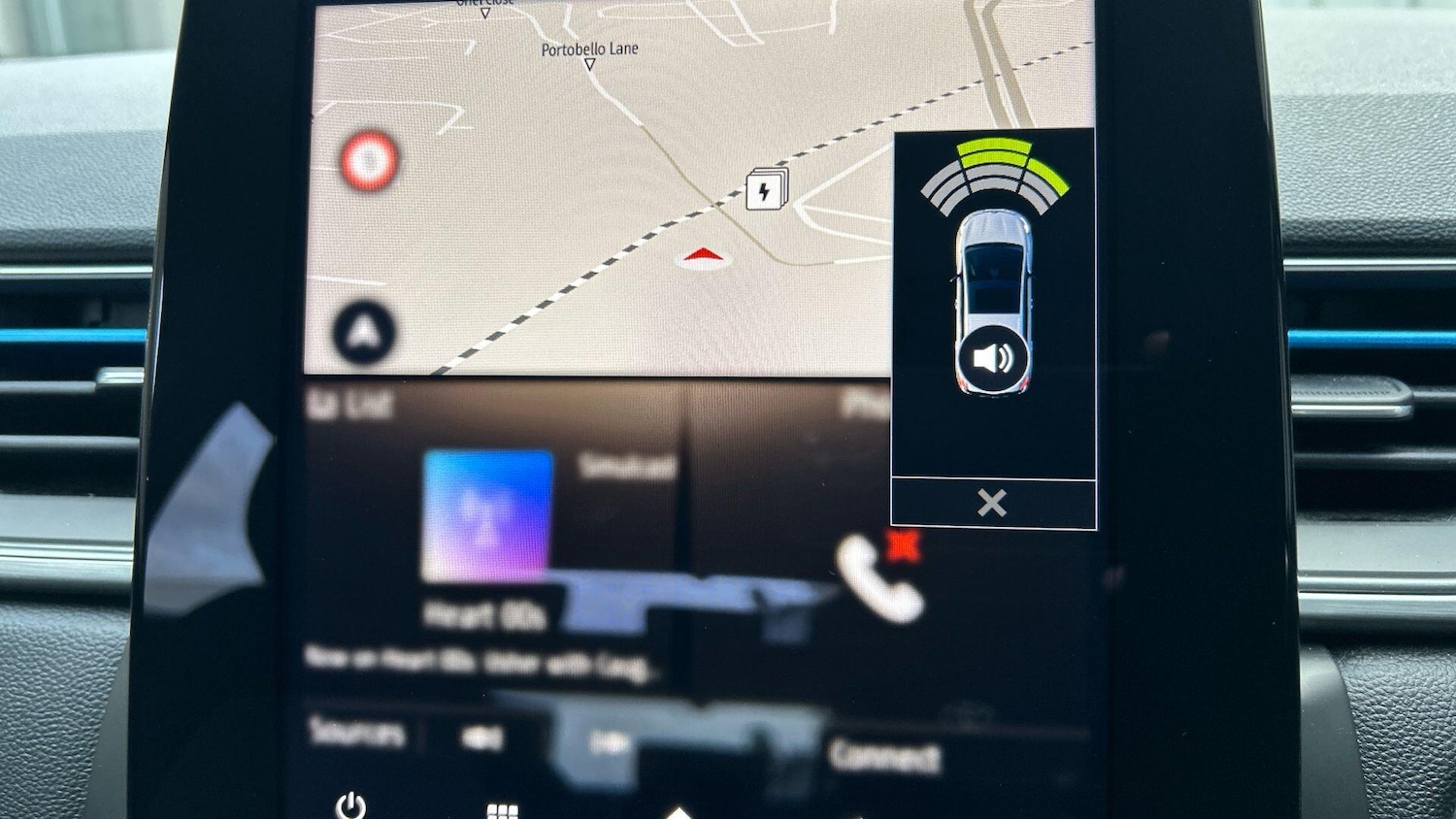 Used Renault Captur for sale - 76538309: Photo 21