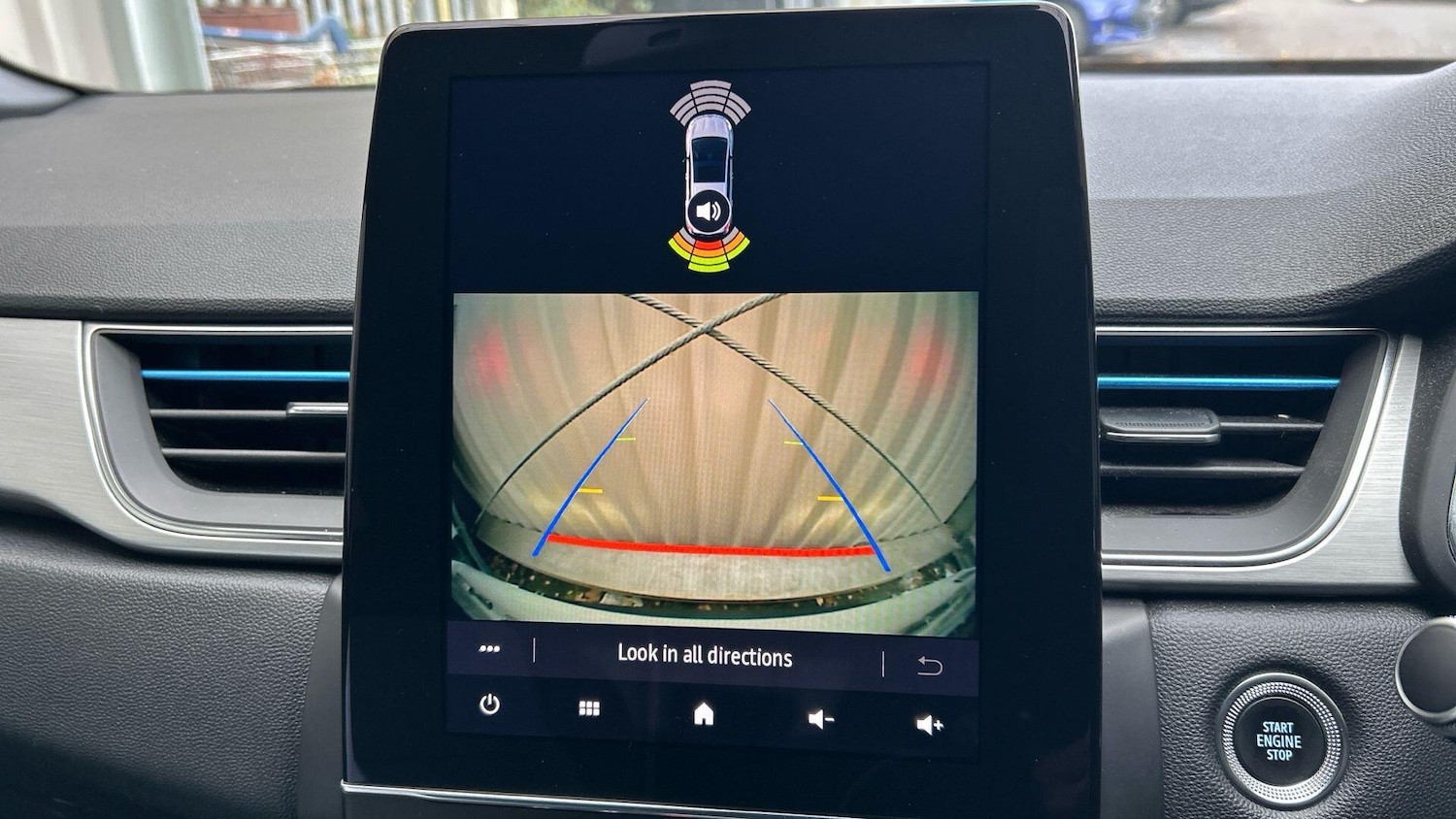 Used Renault Captur for sale - 76538309: Photo 22