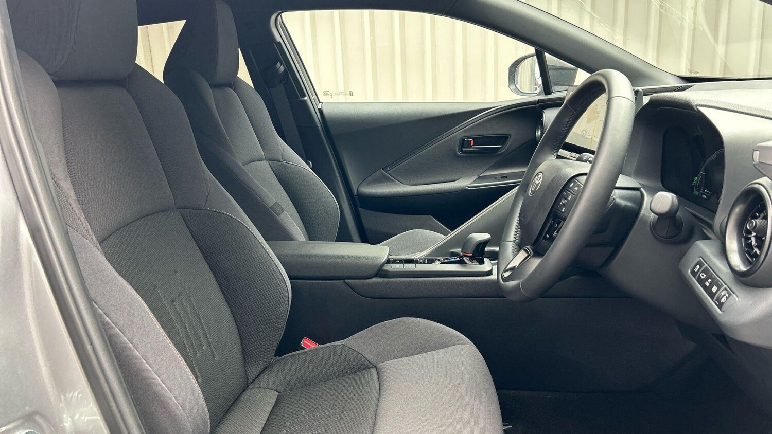 Used Toyota C-HR 2024 for sale - 77838715: Photo 15