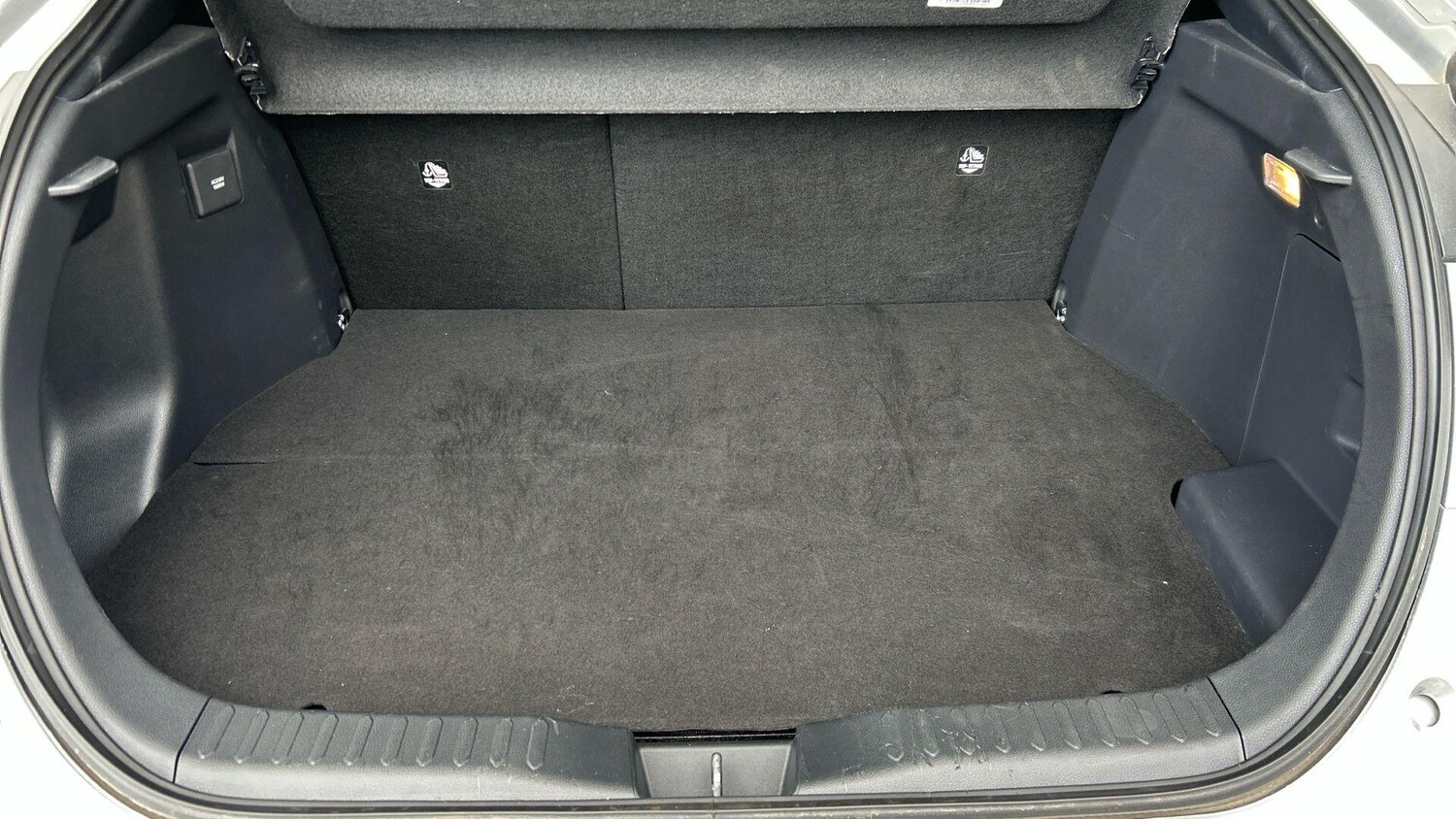 Used Toyota C-HR 2024 for sale - 77838715: Photo 18